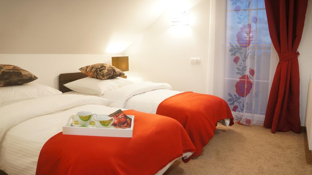 Villa Dom Przy Basenie Puck Esterno foto