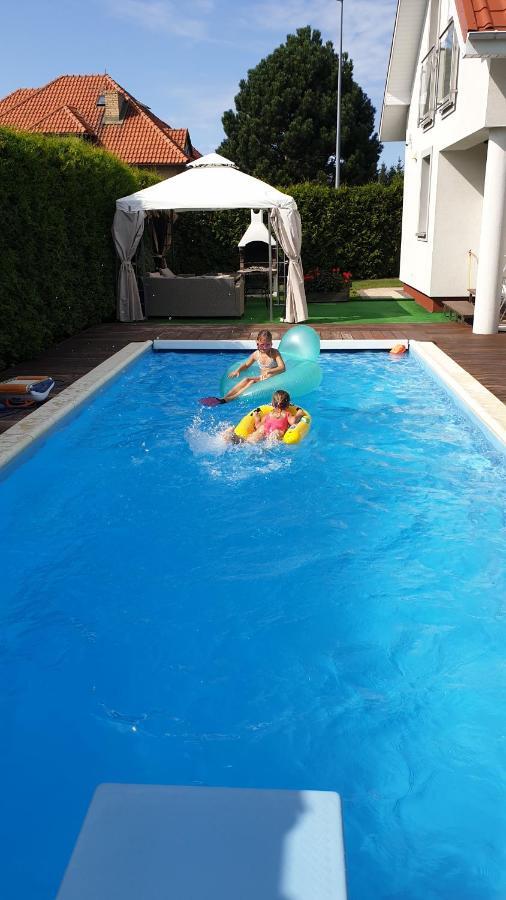 Villa Dom Przy Basenie Puck Esterno foto
